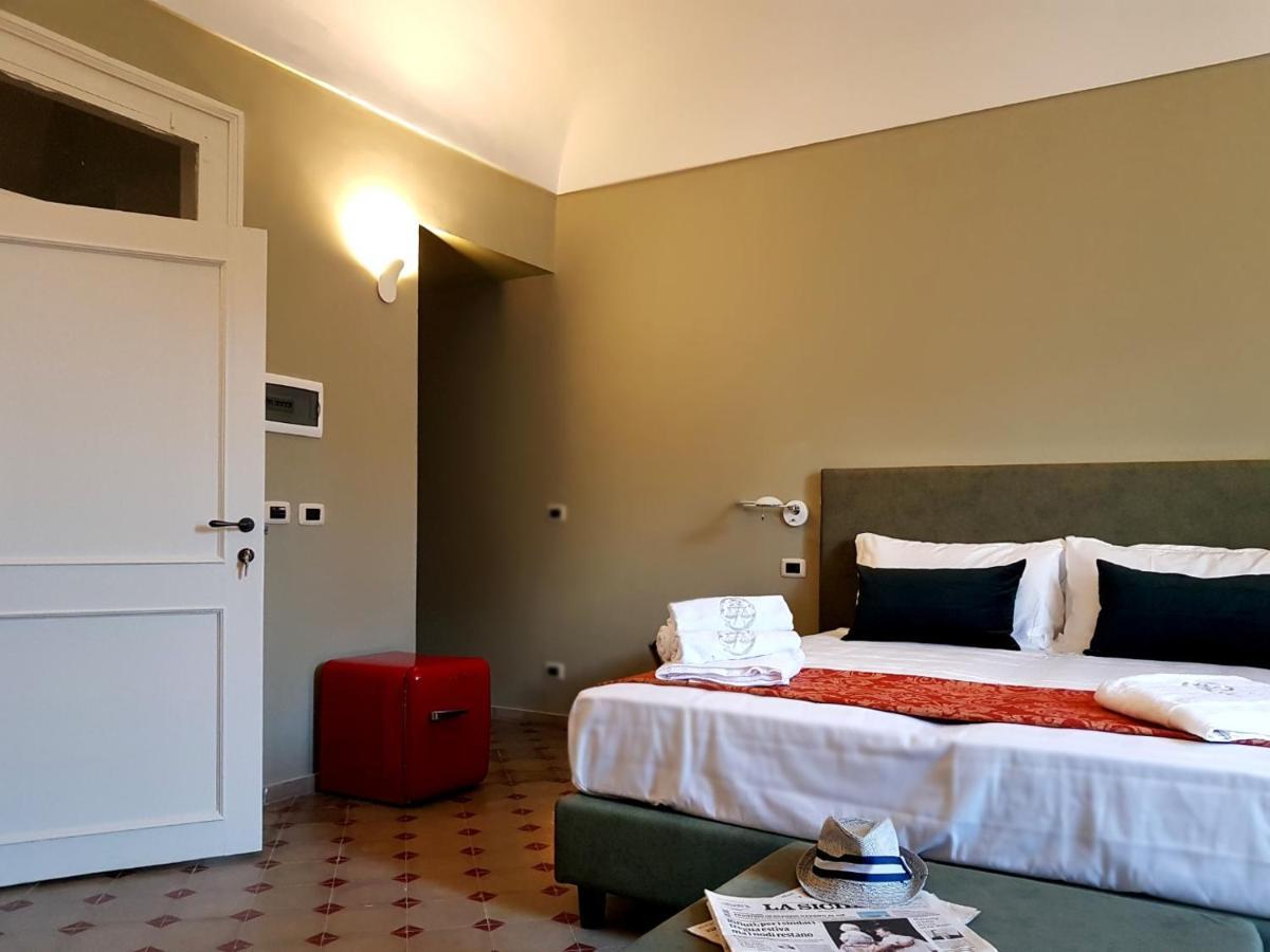 パラッツォーロ・アクレイデ Casa Dei Giurati Bed & Breakfast エクステリア 写真