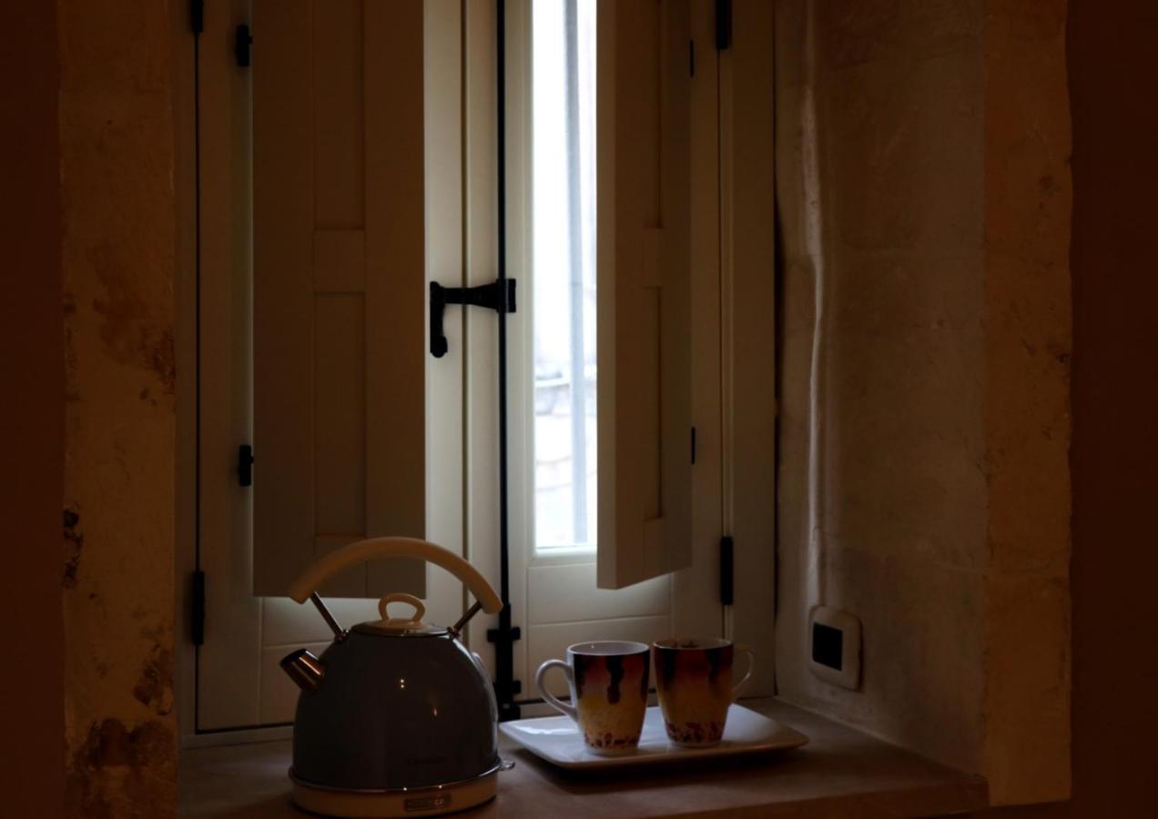 パラッツォーロ・アクレイデ Casa Dei Giurati Bed & Breakfast エクステリア 写真